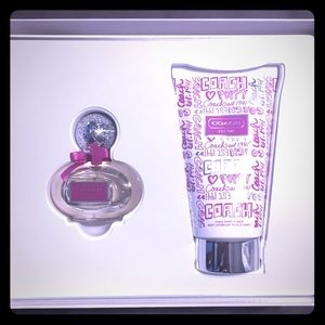 Coach Poppy Flower Gift Set